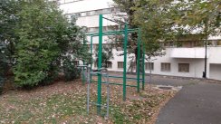 Площадка для воркаута в городе Москва №13221 Средняя Современная фото