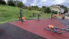 Площадка для воркаута в городе Сочи №13222 Средняя Современная фото