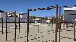 Площадка для воркаута в городе Бухара №13224 Средняя Современная фото