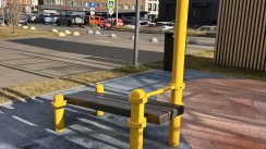 Площадка для воркаута в городе Москва №13226 Маленькая Современная фото