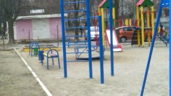 Площадка для воркаута в городе Запорожье №1970 Маленькая Современная фото