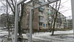 Площадка для воркаута в городе Железногорск (Курская область) №1517 Маленькая Современная фото