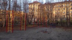 Площадка для воркаута в городе Мурманск №4410 Маленькая Советская фото