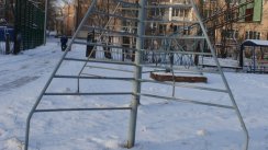 Площадка для воркаута в городе Санкт-Петербург №4740 Маленькая Современная фото