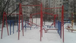 Площадка для воркаута в городе Москва №4841 Средняя Современная фото