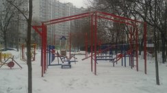 Площадка для воркаута в городе Москва №4841 Средняя Современная фото