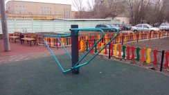 Площадка для воркаута в городе Красногорск №5064 Средняя Современная фото