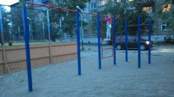 Площадка для воркаута в городе Чита №5295 Средняя Современная фото