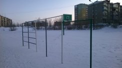 Площадка для воркаута в городе Воркута №4770 Маленькая Советская фото
