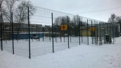 Площадка для воркаута в городе Петергоф №4811 Маленькая Современная фото