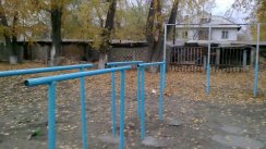 Площадка для воркаута в городе Бийск №119 Средняя Советская фото