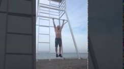 Тренировочка на берегу моря