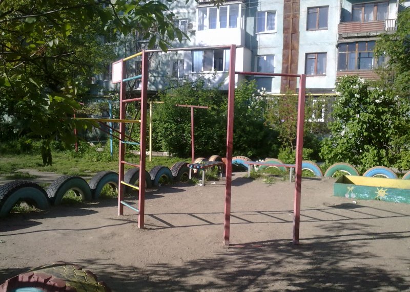 Площадка для воркаута в городе Запорожье №2168 Маленькая Советская фото