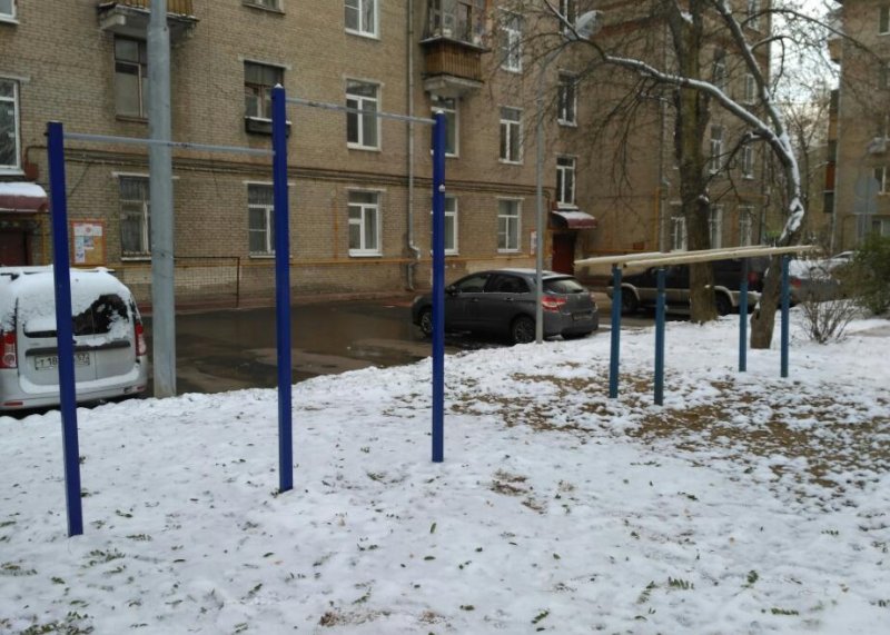 Площадка для воркаута в городе Москва №5941 Маленькая Советская фото