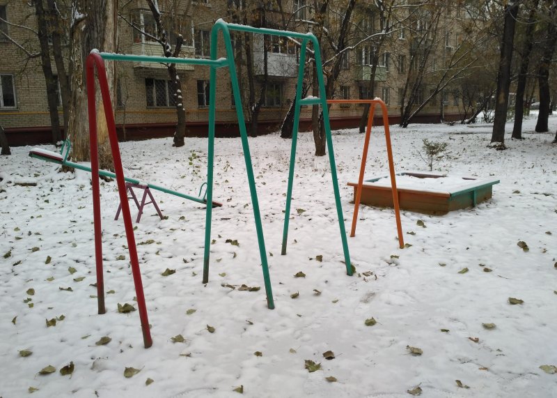 Площадка для воркаута в городе Москва №5944 Маленькая Советская фото