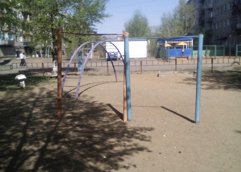 Площадка для воркаута в городе Чита №6632 Маленькая Советская фото