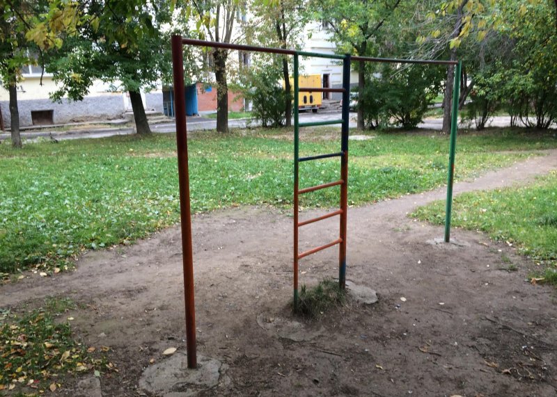 Площадка для воркаута в городе Екатеринбург №7588 Маленькая Советская фото