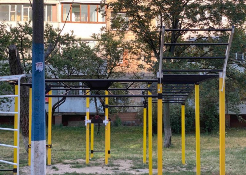 Площадка для воркаута в городе Киев №10970 Маленькая Хомуты фото