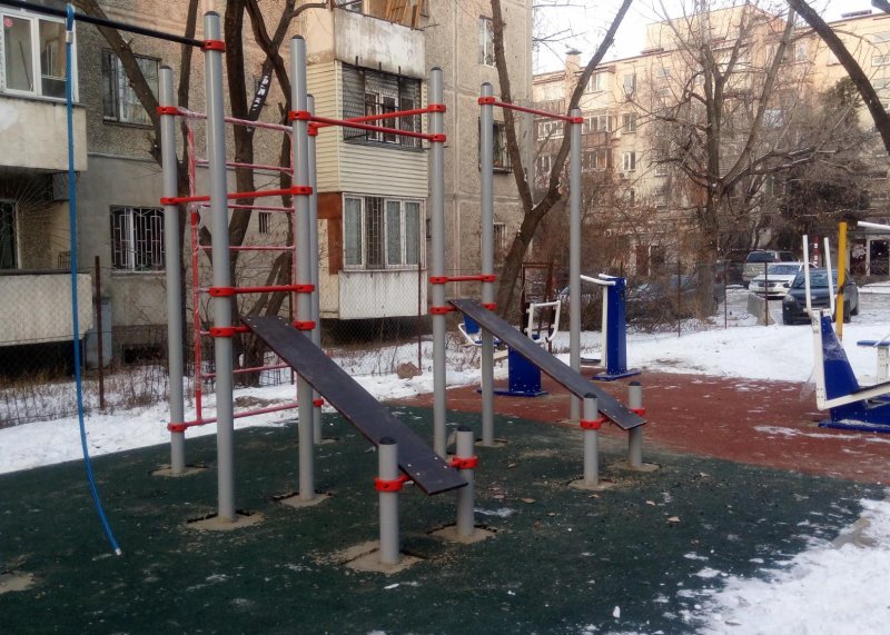 Площадка для воркаута в городе Алматы №11162 Маленькая Хомуты фото