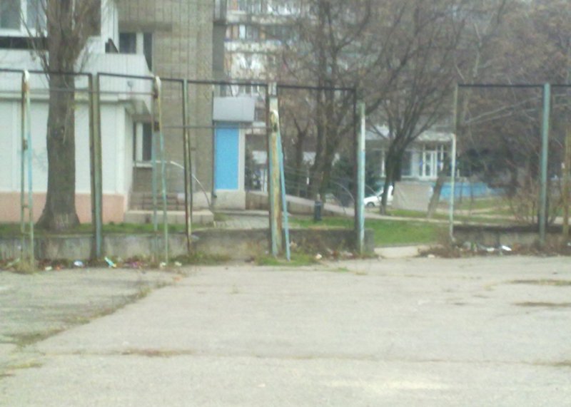 Площадка для воркаута в городе Запорожье №1972 Средняя Советская фото