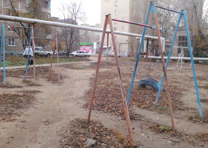 Площадка для воркаута в городе Энгельс №4567 Маленькая Советская фото