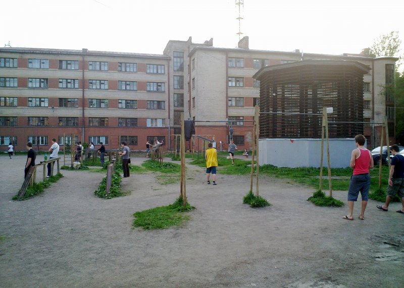 Площадка для воркаута в городе Санкт-Петербург №51 Средняя Советская фото