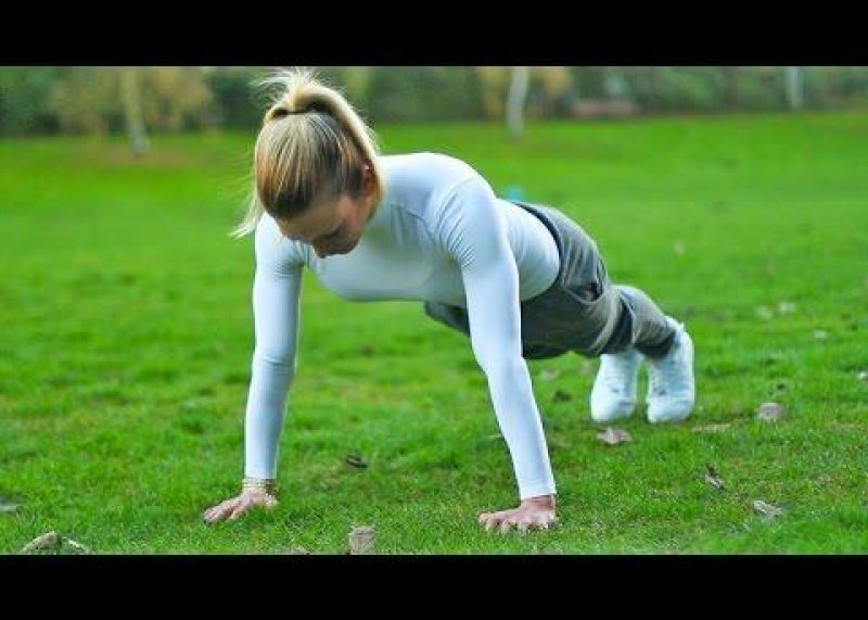 Learning Push Ups Right - Women Workout